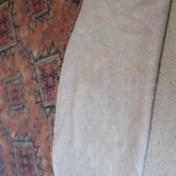 Southwestern Patterned Round Tablecloth - Picture 7 of 9